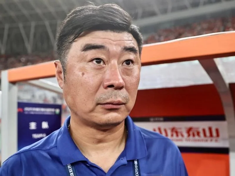 鲁媒:现在确认韩鹏是泰山正式主帅为时过早,若请外教得争分夺秒